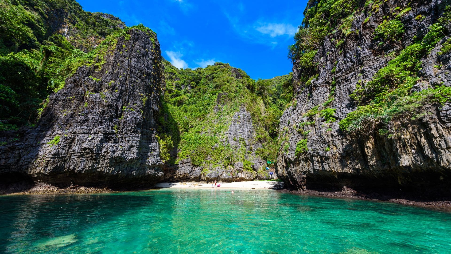 PILEH BAY