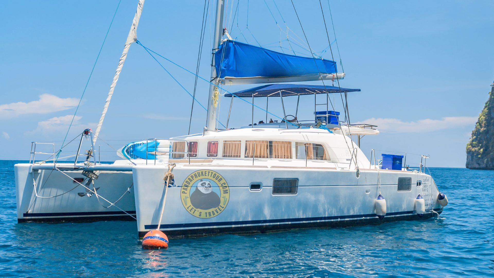 catamaran 44 ft
