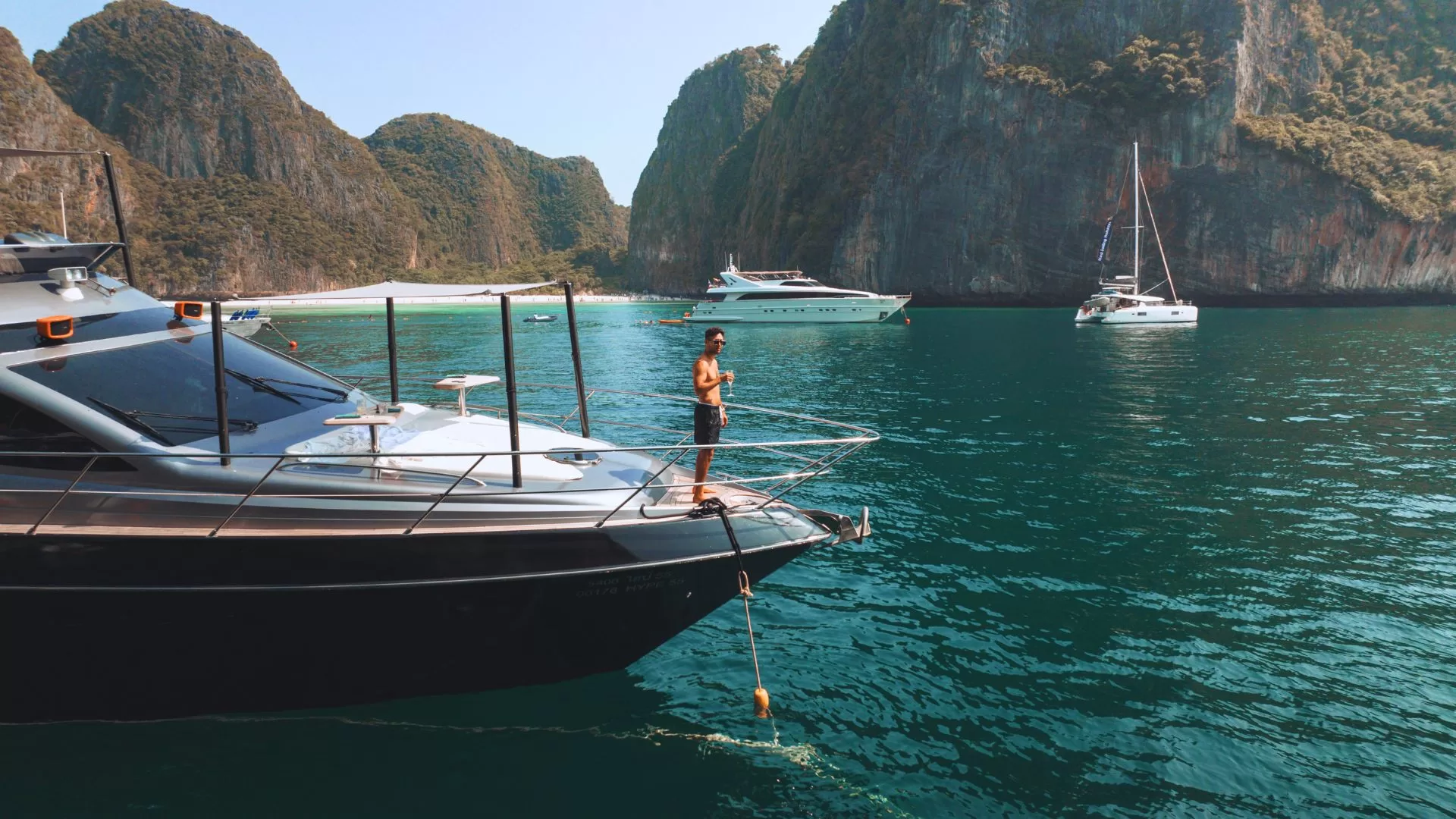 YATE EN PHI PHI ISLAS 2 yate PHI PHI